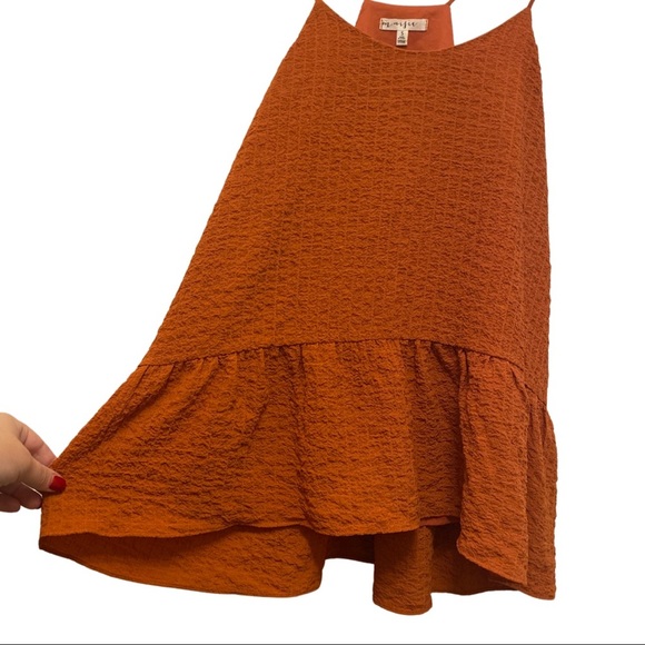 Spaghetti strap blouse - Picture 2 of 5